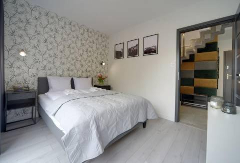 Apart Invest Centum Park 21 シクラルスカ・ポレンバ エクステリア 写真
